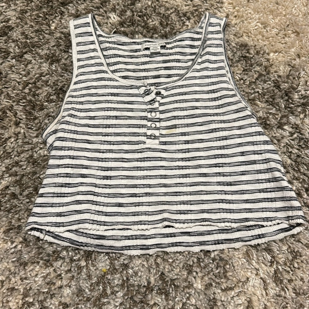 American eagle crop top
